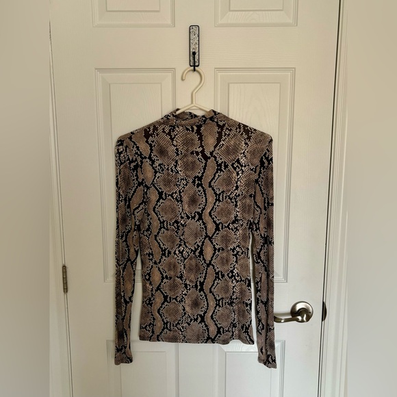 Aritzia Babaton Snake Print Turtleneck - Picture 2 of 5